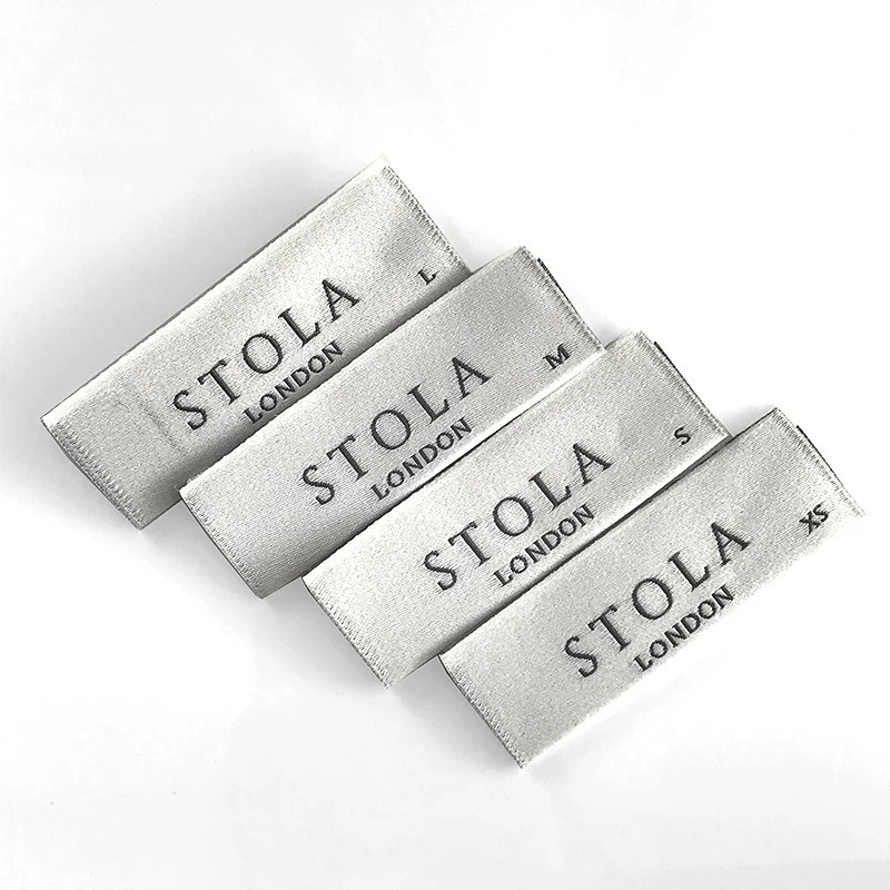 Center Fold Custom T Shirt Apparel Garment Clothing Woven Hem Size XS S M L Label Tags