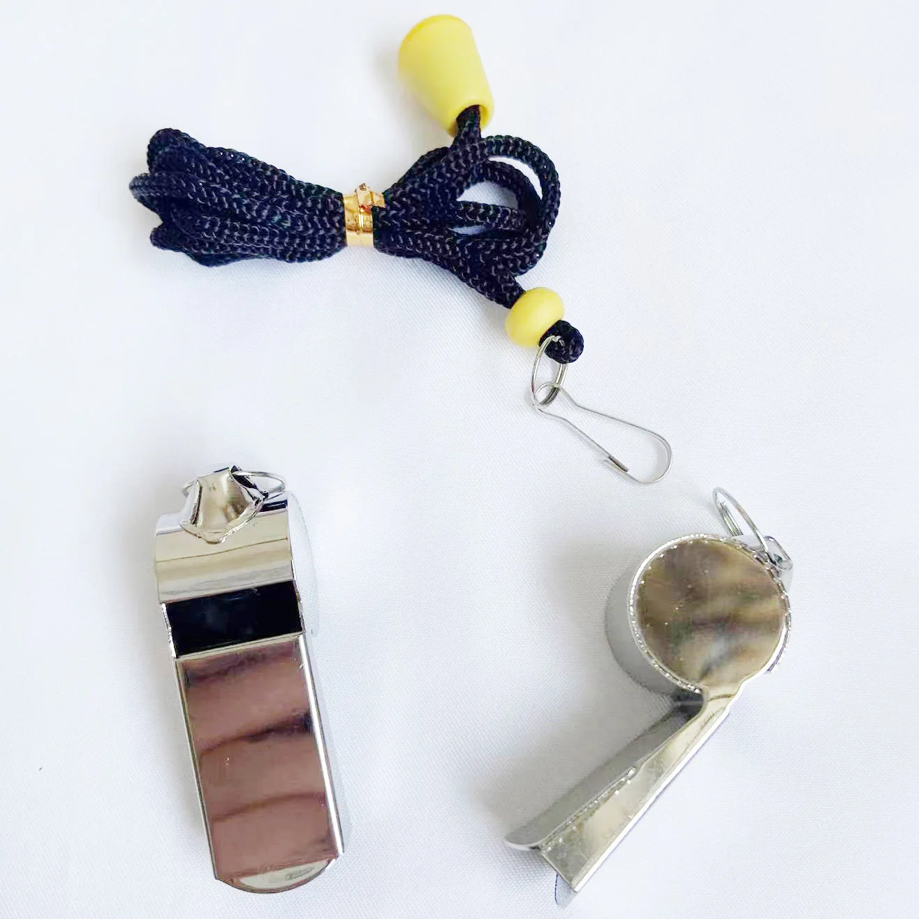 outdoor high decibel adjustable cord Metal whistle sports events emergency referee whistle