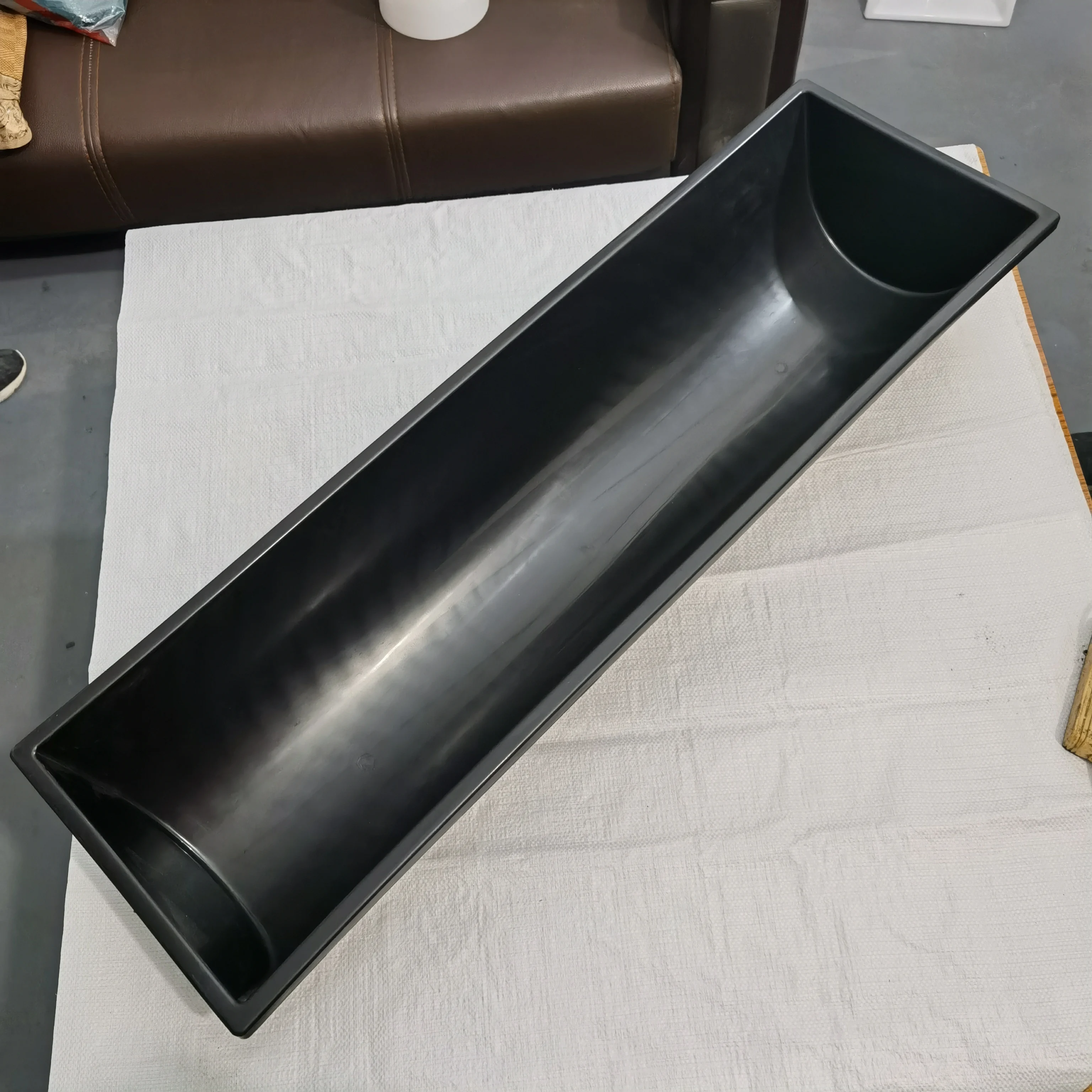 Современный дизайн, оптовая продажа, пластиковый большой питьевой лоток для овец, лошадей, крупного рогатого скота