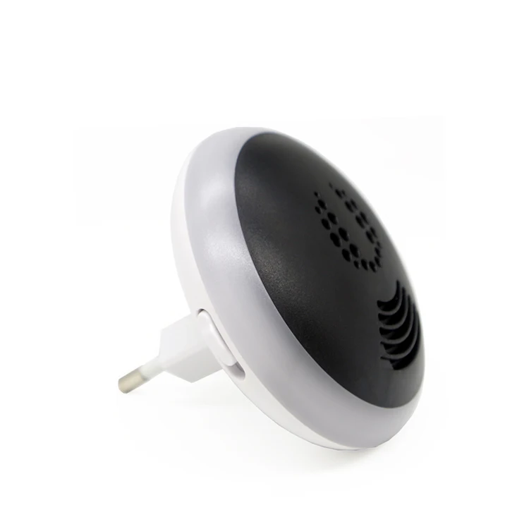OEM Plug In Variable Frequency Ultrasonic Pest Repeller Rat Fly Repellent with LED light