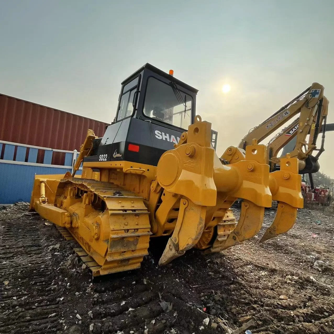 good price 220HP Shantui Dozer Bulldozer Tractor Crawler Bulldozer SD22 For Sale