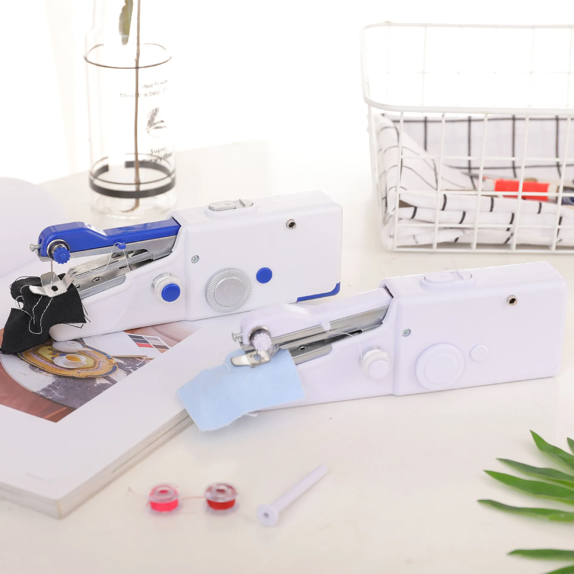 Ручной gehaltene elektrische babybett handy стежка швейная мини-машина ручной швейной машины