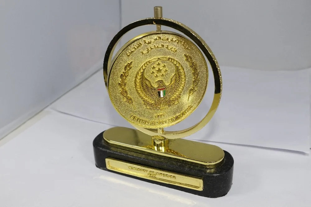 High quality Uae souvenirs custom design crystal Metal Trophy cup and medal