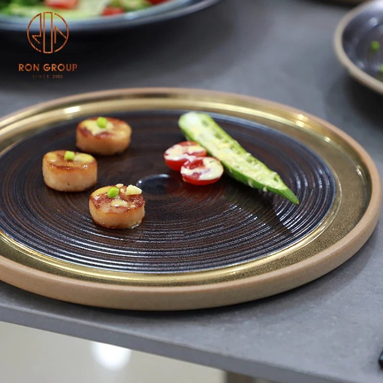 wholesale nordic porcelain tableware round gold green color dinner dishes set restaurant ceramic plates