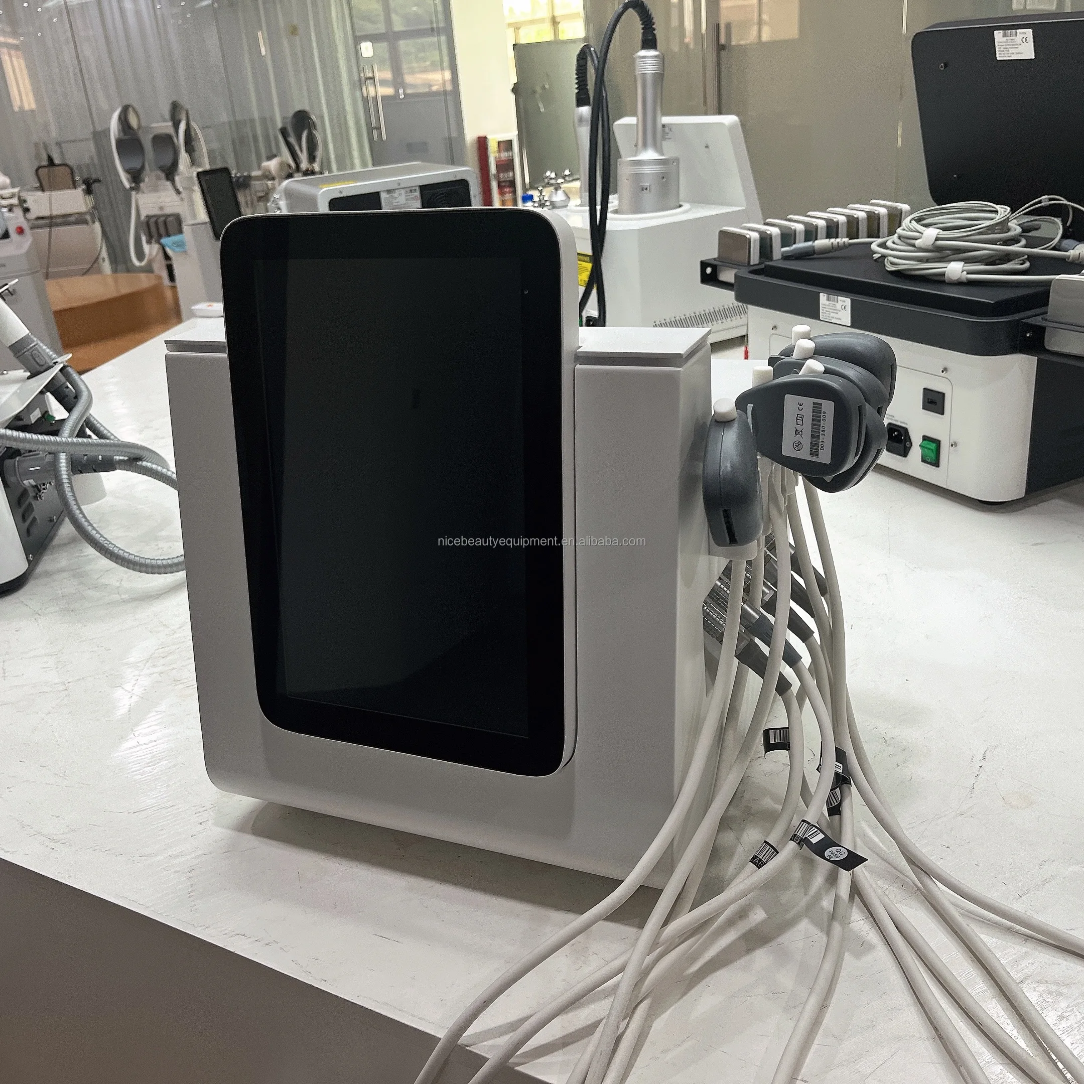 Portable Ems Magnetic Face Machine Peface Ems Facial Face And Neck Ems Rf Face Mask Emrf