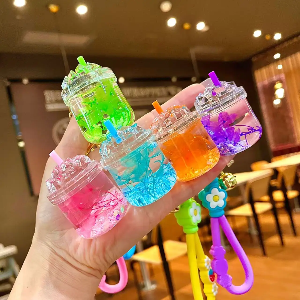 Kawaii Girl Women Keyring Holder Creative Floating Oil Acrylic Bagpack Pendant Car Key Ring Cute Liquid Lollipop Keychain