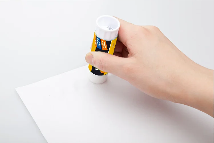 Non-Toxic Ultra Strong Adhesive Pvp Solid Glue Stick for Student and Office