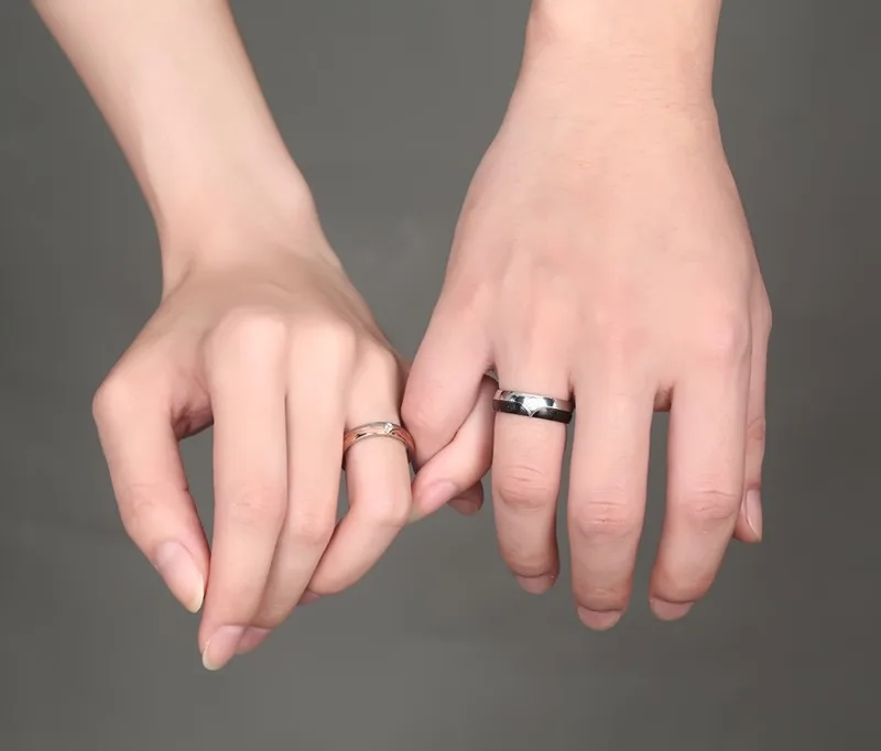 
Couple ring stainless steel micro inlaid zircon ring innovative wedding ring 