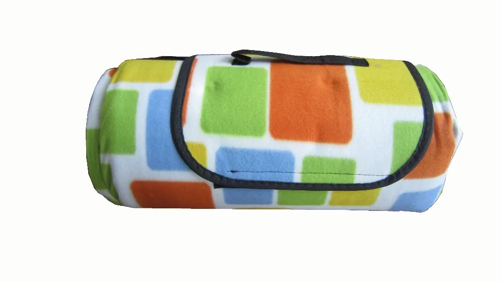 2 people dampproof aluminum outdoor picnic mat