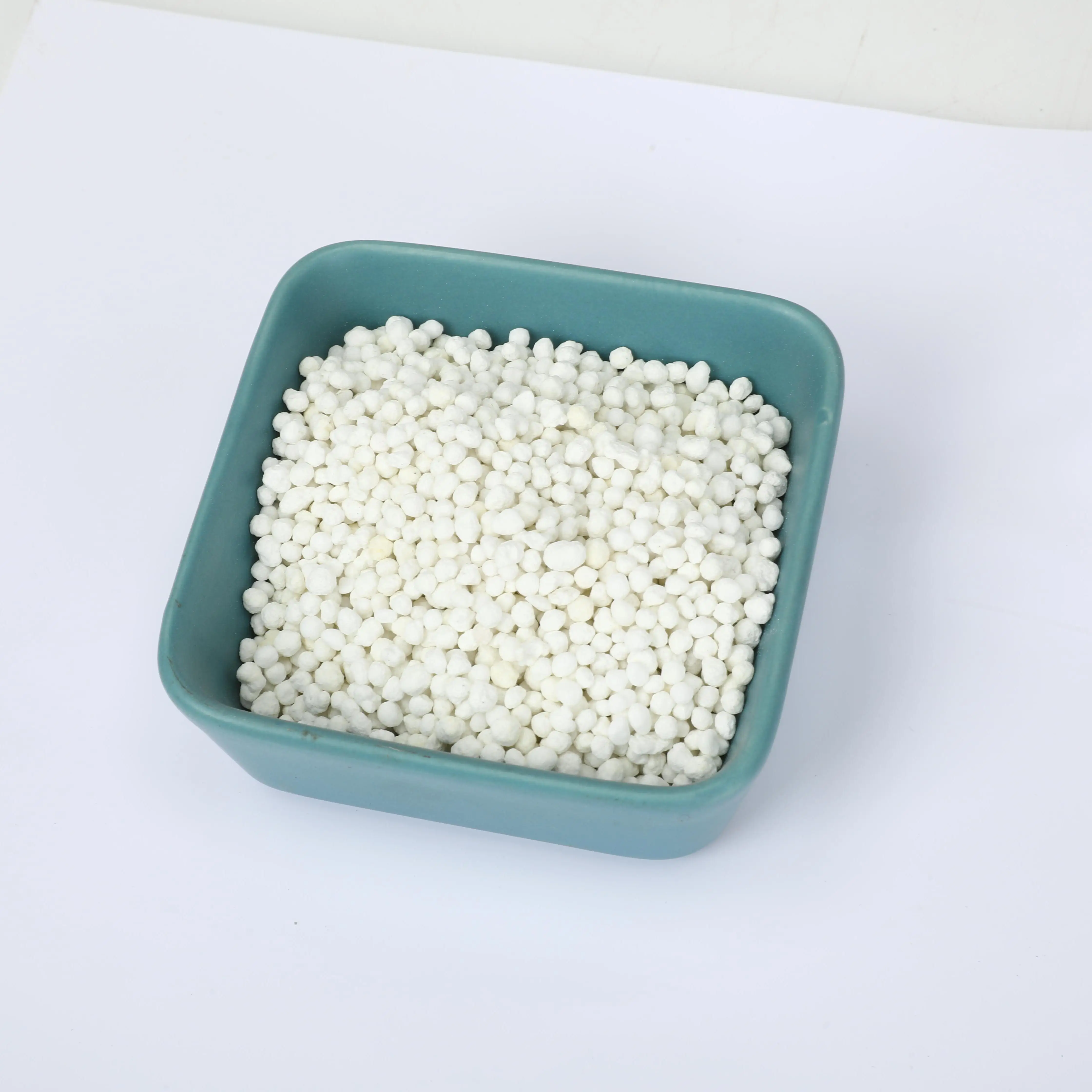 China Supplier Agriculture Organic Compound Fertilizer Bulk Prilled Granular Urea 46 Nitrogen Fertilizer