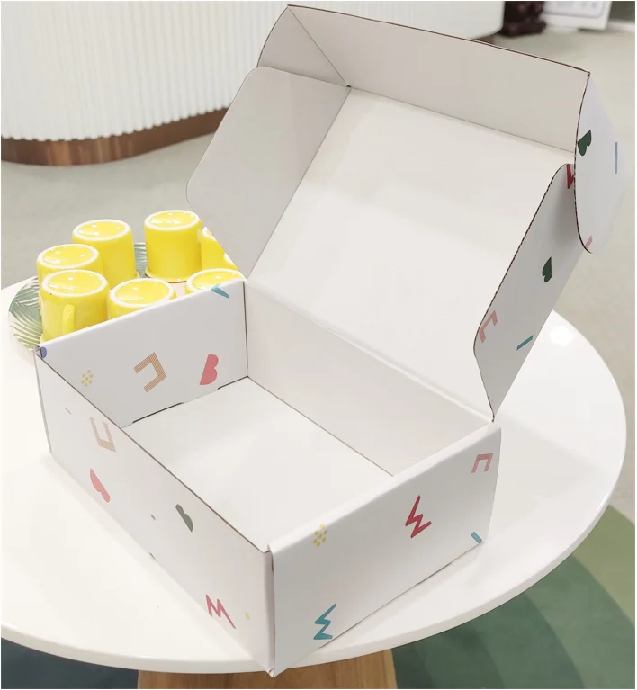 China Manufacture Import Pattern Corrugated Cardboard Packages Mail Top Tuck Shoes Shipping Paper Box