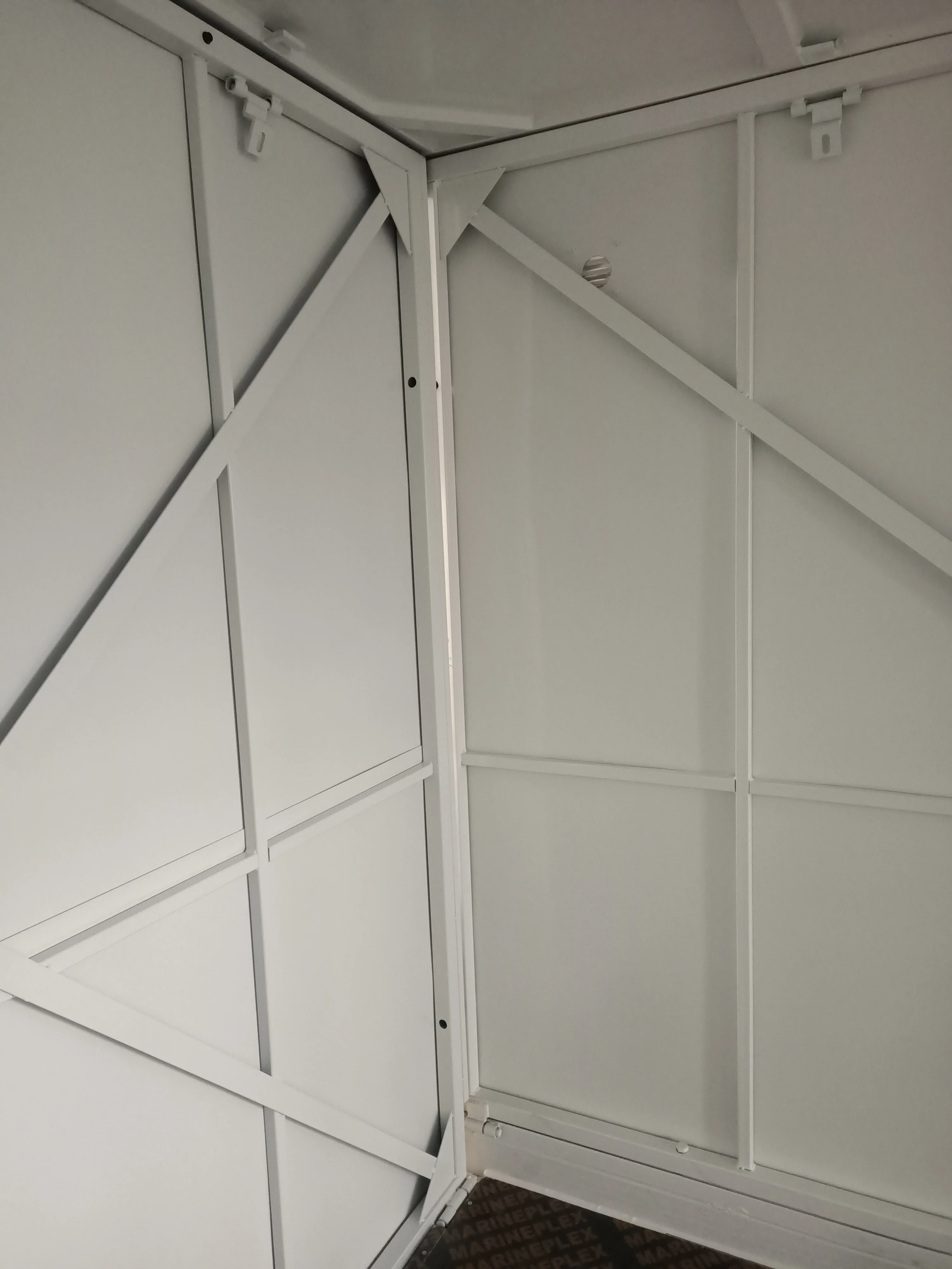 flatpack containers foldable units cabin prefab houses 9ft 19ft customized color Stackable