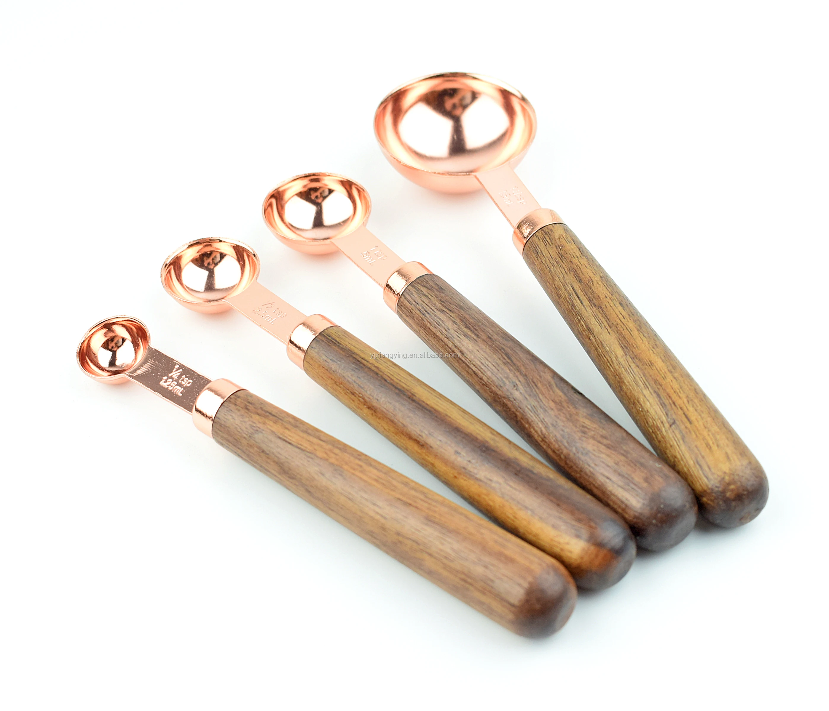 Amazon hot sale kitchen accessories 2019 new gadgets 4 pcs wooden handle rose gold measuring cup and spoon