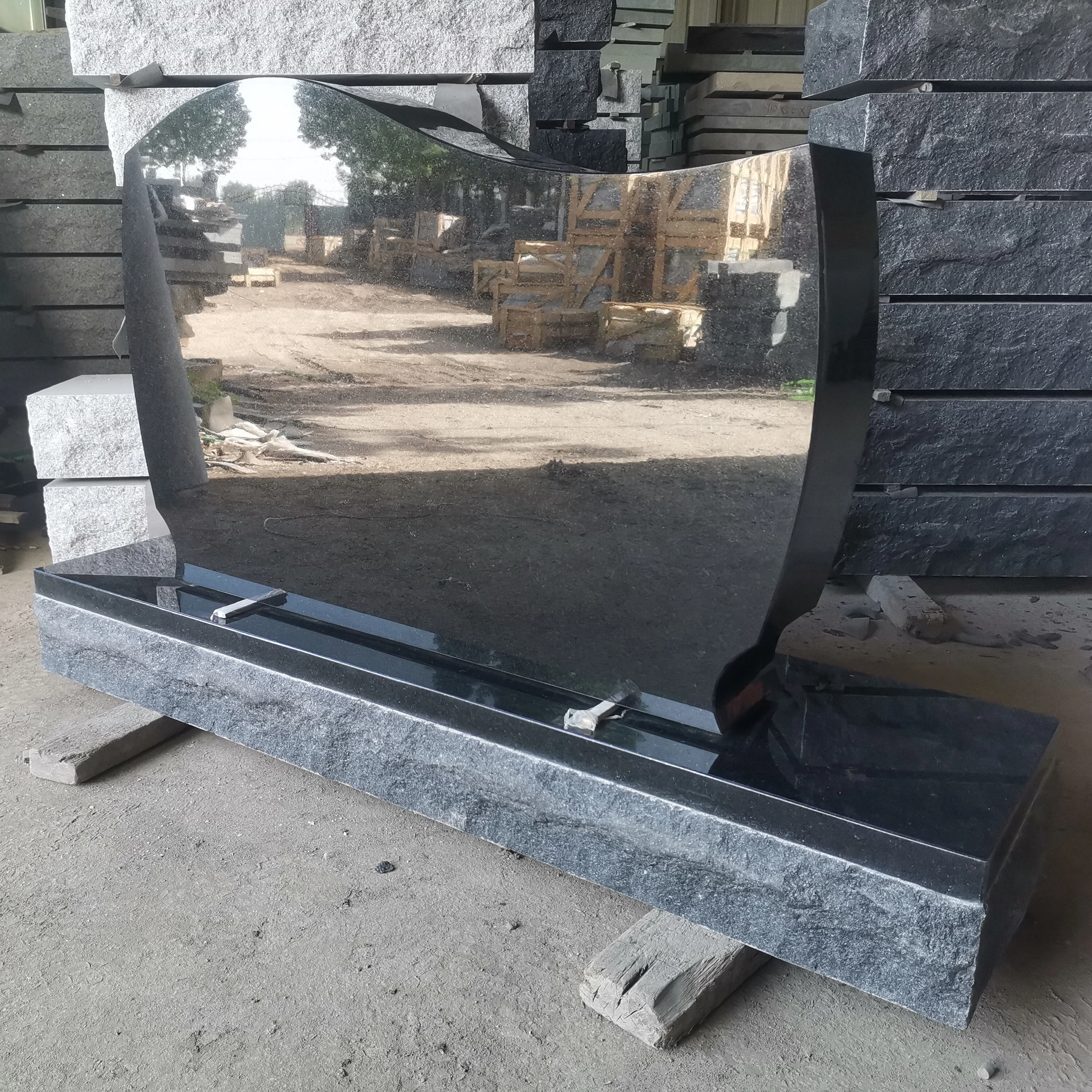 American Style China Absolute Black Granite Memorial Headstones And Monument Special Design Customized