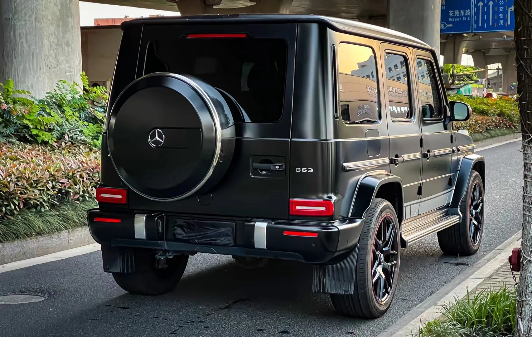 Facelift Headlight Front & Rear Bumper Vehicle Modification Parts Body Kit For Toyota Land for AMG Mercedes  G63