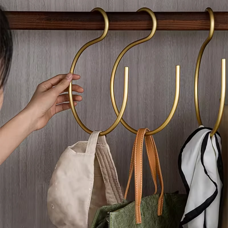 S Wholesale Fashion Metal Alloy Tie Towel Storage Rack Non-slip Round Ring Holder Hijab Accessories Muslim Hijab Scarf Hanger