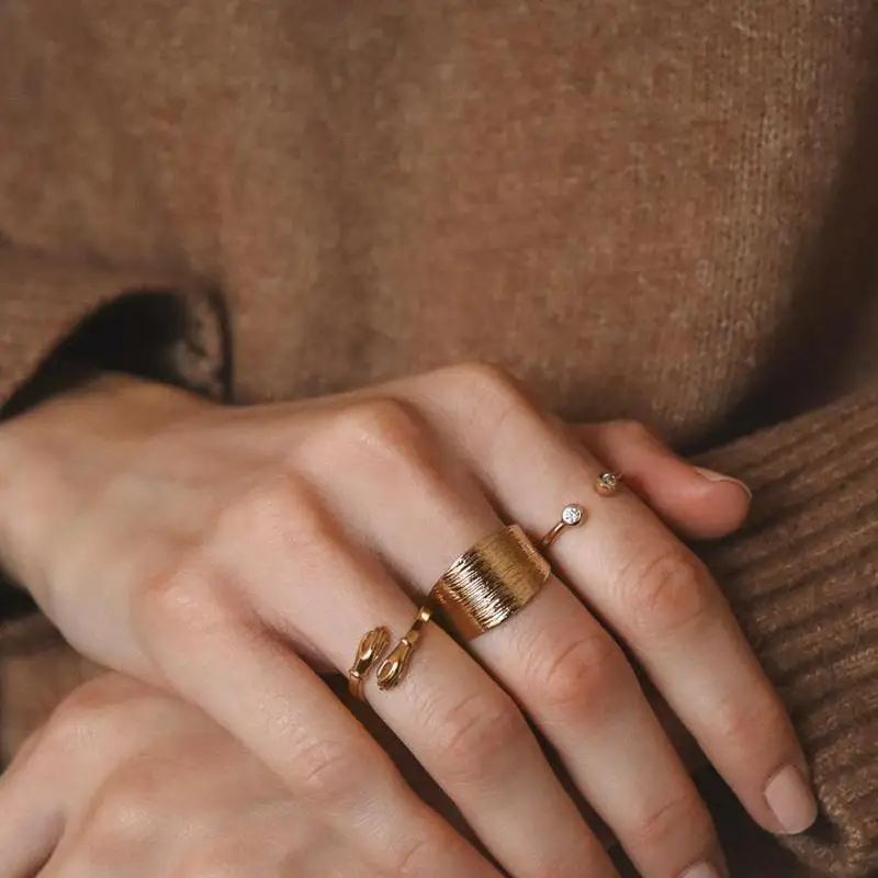 Double Diamond Star 14K-Style Ring for Women - Unique Zirconia Design, Elegant, Minimalist, and Light Luxury for Instagram