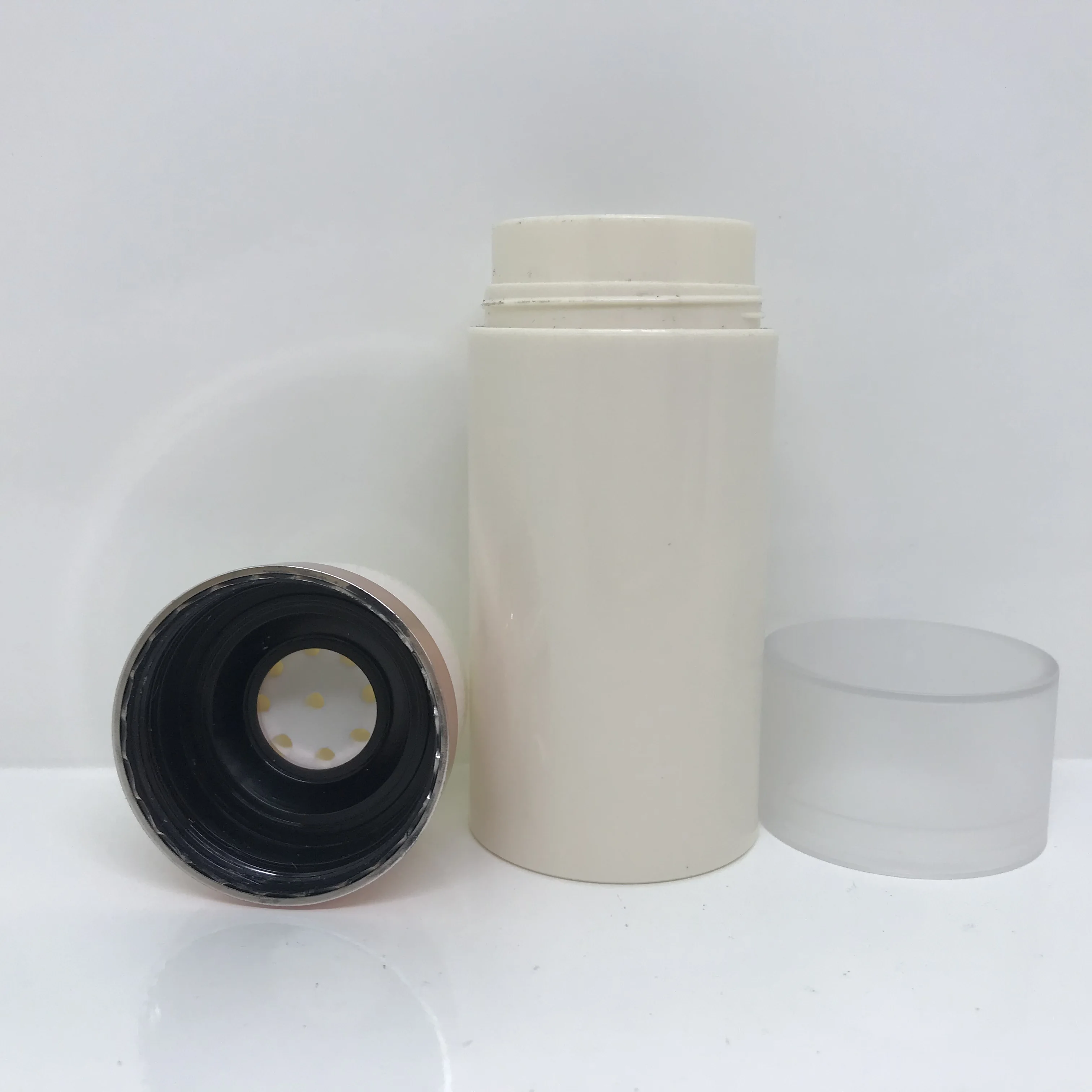 Fluffy bottle for powder with puff loose powder empty powder bottle container 8.5g