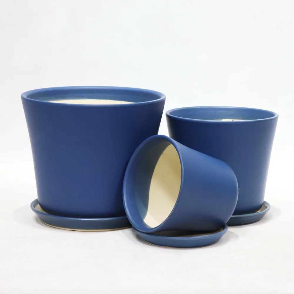 Antique Distressed White Metal Flower Wrought Iron Garden Planter Bicycle Tricycle Plant Pot Stand Holder