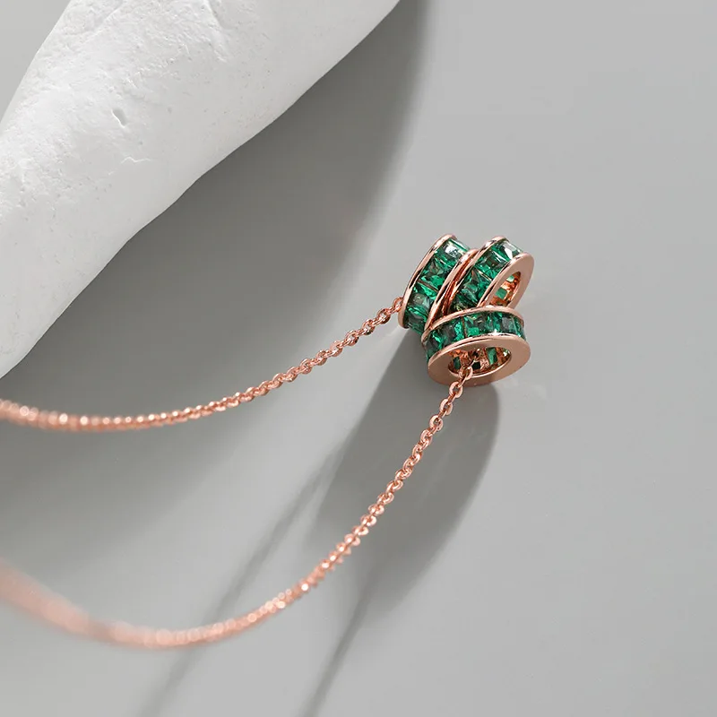 Green cz channel setting three rings pendant fashion sterling silver mini round bean pendant necklace