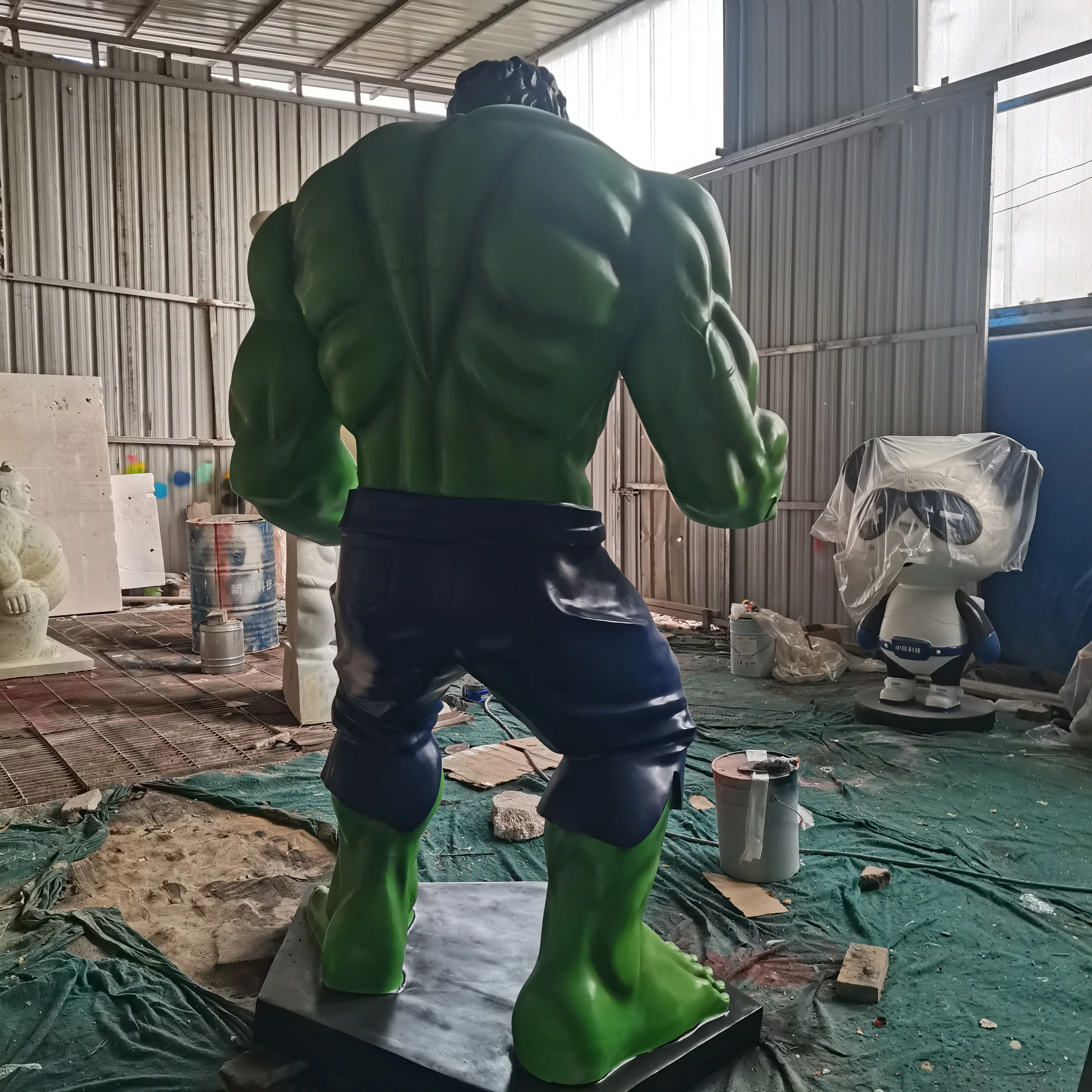 Can Custom Your Own Animation Art Figure Indoor Decoration Life Size Hulk Resin Movie Marvel Collectibles Statue for Cheap Sale
