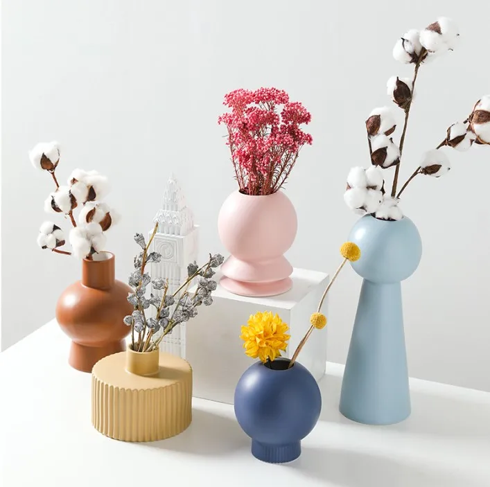 Nordic modern minimalist Morandi color ceramic unique vases creative soft decorations living room ornament vase de sol