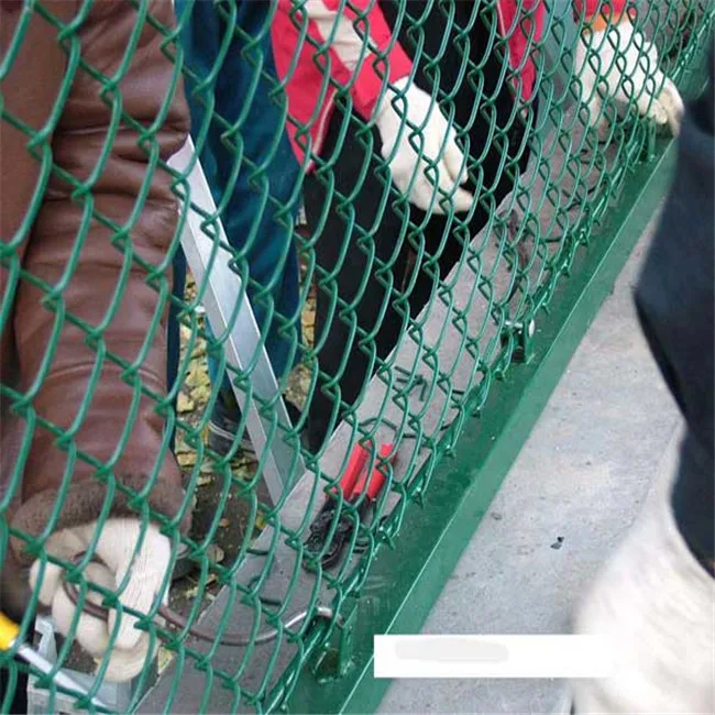 Chain Link Security Fence with Razor Barbed Wire for High Level Security