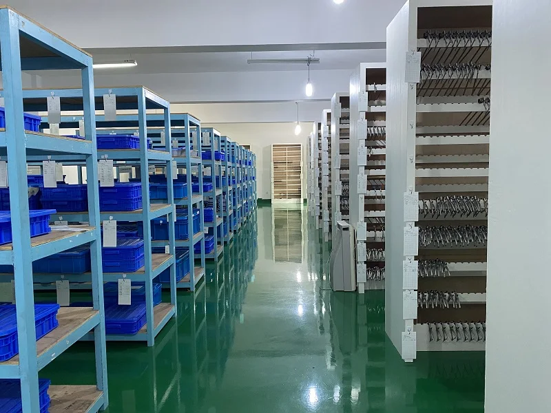 Surgical Instrument Trocar 10mm Flip Type Laparoscopic Medical  Equipment