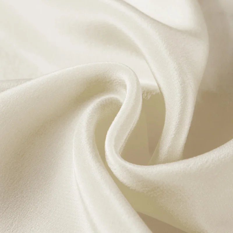 pure silk fabric 30mm crepe de chine 114cm width No.04 champagne color