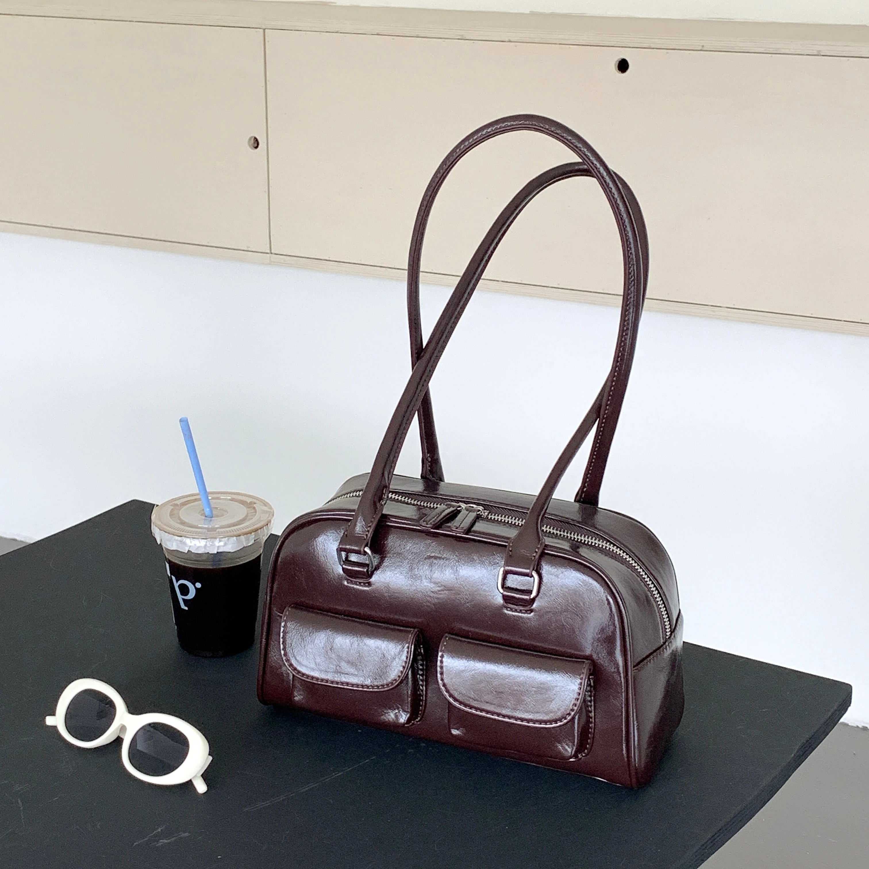 Stylish Brown PU Leather Shoulder Bag with Zipper Closure with Dual Front Pockets for Fashionable Women