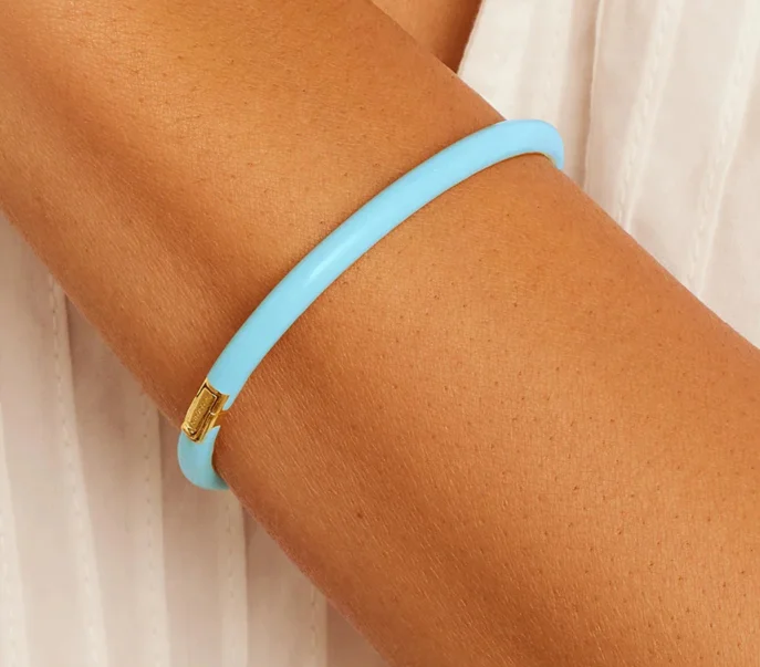 Elegant 18K Gold Plated Summer Light Blue Enamel Colorful Bangle for Girls