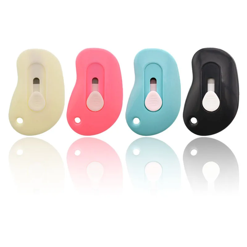 Wholesale Hand Knitting Convenient Utility Plastic Office Stationery Paper Knife Mini Portable Box Opener Creative Sewing Tool