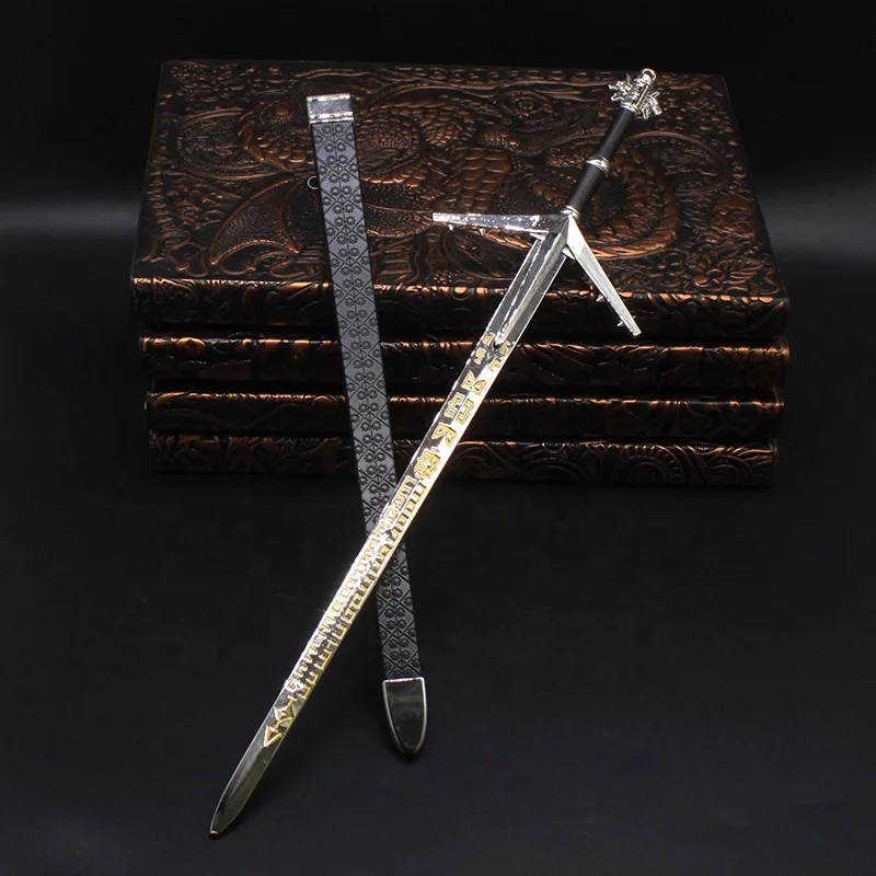 Popular plot action game wizard character Geralt exclusive equipment 30cm metal crafts big sword decorative gift props