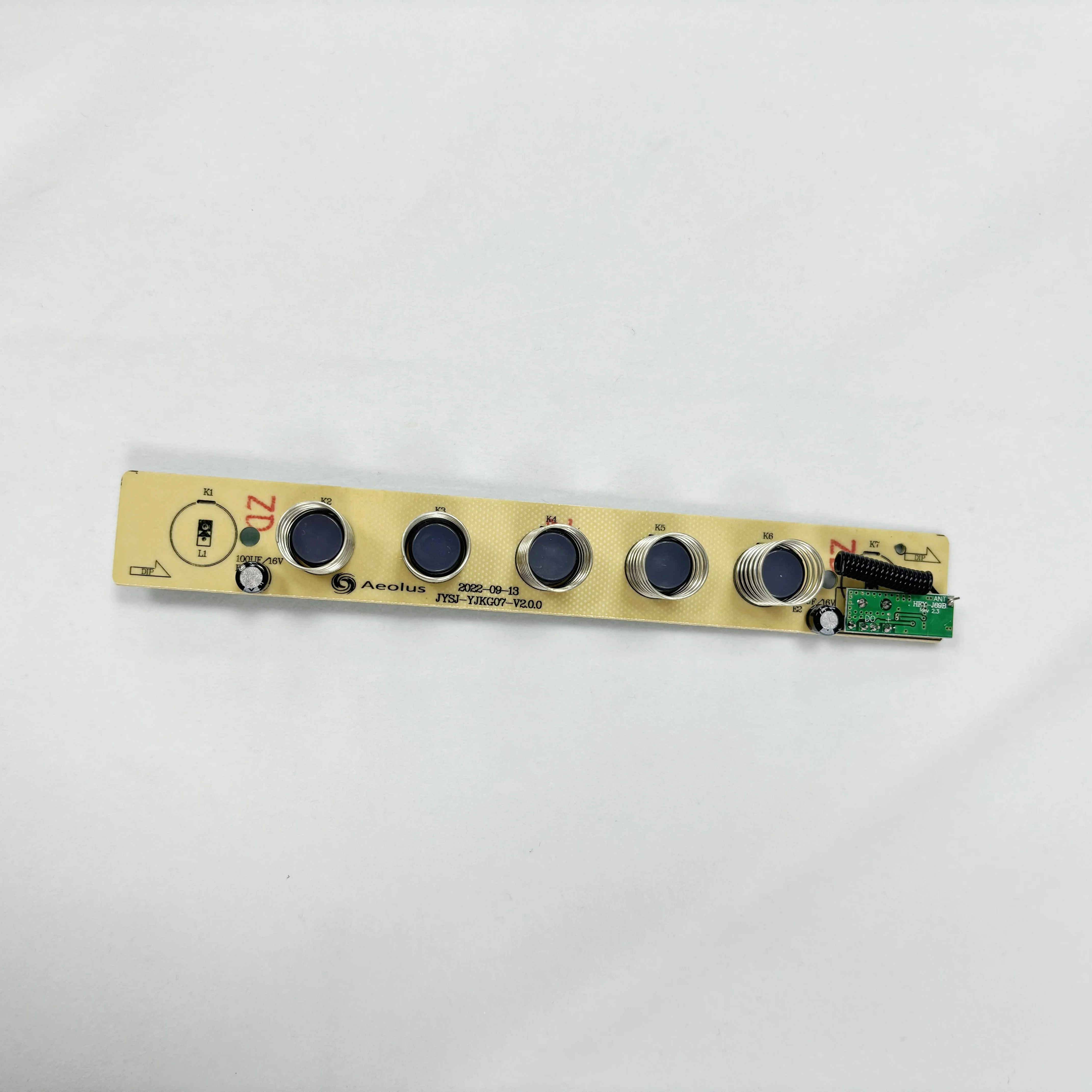 Кнопочный переключатель с сенсорным переключателем