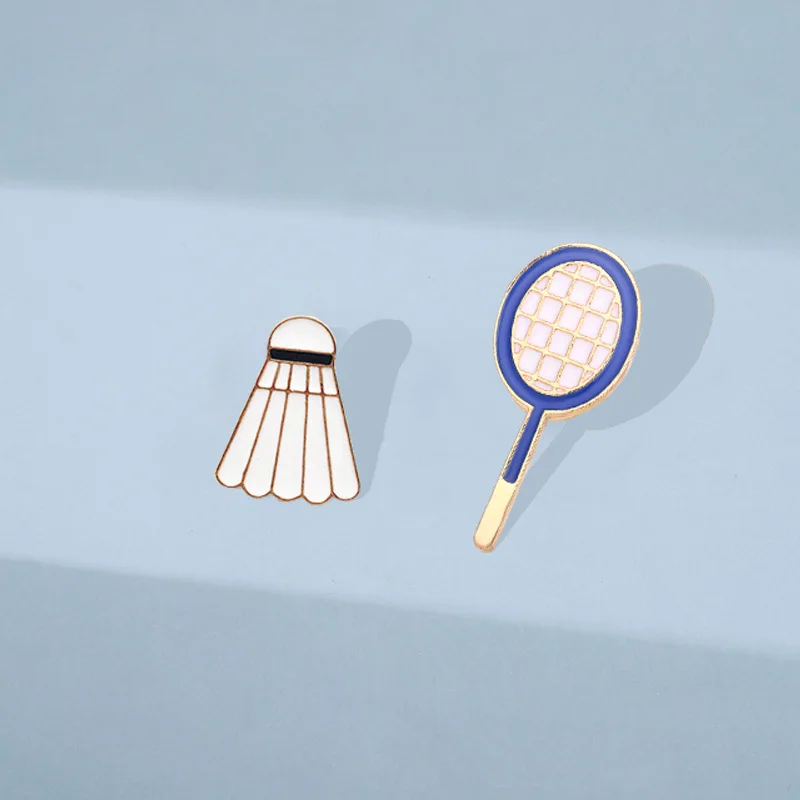 Badminton Soft Enamel Pin Manufacturer Cute  Badminton Racket Badge Sports Enamel Pin