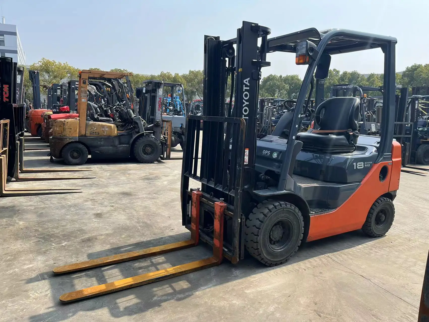 High quality Japan imported machinery Toyota small 1.8 ton 2 ton forklift well maintained