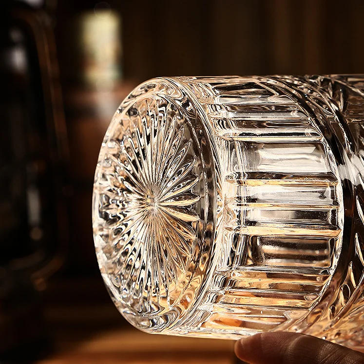 KLP Hot Sale Stocked 250ml Wine Glasses Lead Fee Crystal Engraved Whisky Glass Cup Embossed Whiskey Glass Tumbler whisky set