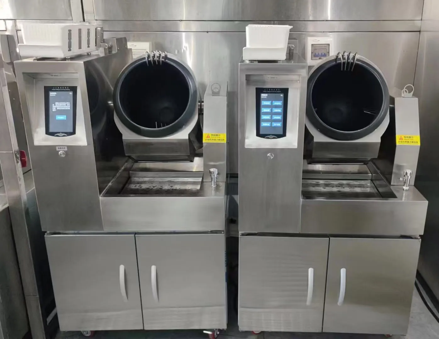 Automatic Stir Fry Machine Cooking Robot Rotating Fried Rice Robot Cooker XZ-TGQ30L