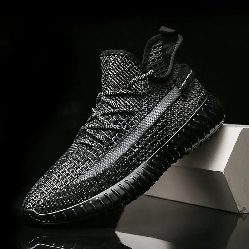 2021 AMW Wholesale Popular Classic Fashion Black Men And Women Shoes Reflective Running Sports Sneakers Shoes