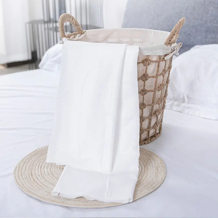 OEM disposable non-woven Tablet Compressed magical coin Towel