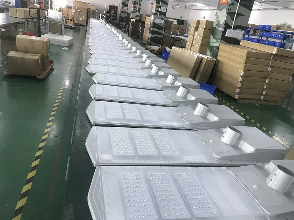 New Design Support 8 Meters Pole Outdoor Lamp IP66 Solar Street Light Led 80w