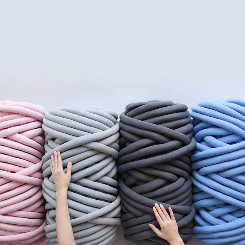 Factory wholesale soft chunky arm jumbo cotton tube yarn giant blanket hand knitting Filled Braid yarn