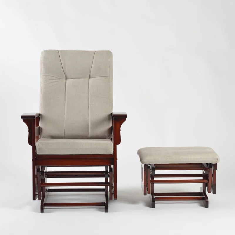 Кресло для кормления ребенка и деревянное кресло грудью