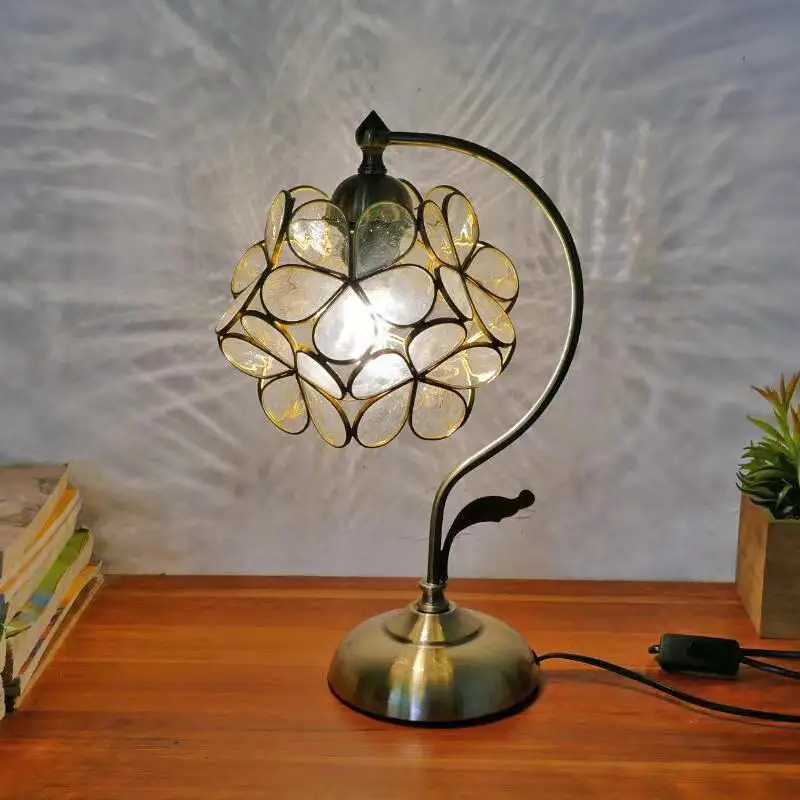 Limited Time Discount Beautiful Cherry Blossom Lighting Dining Table Decorative Glass FLower Desk Lamp
