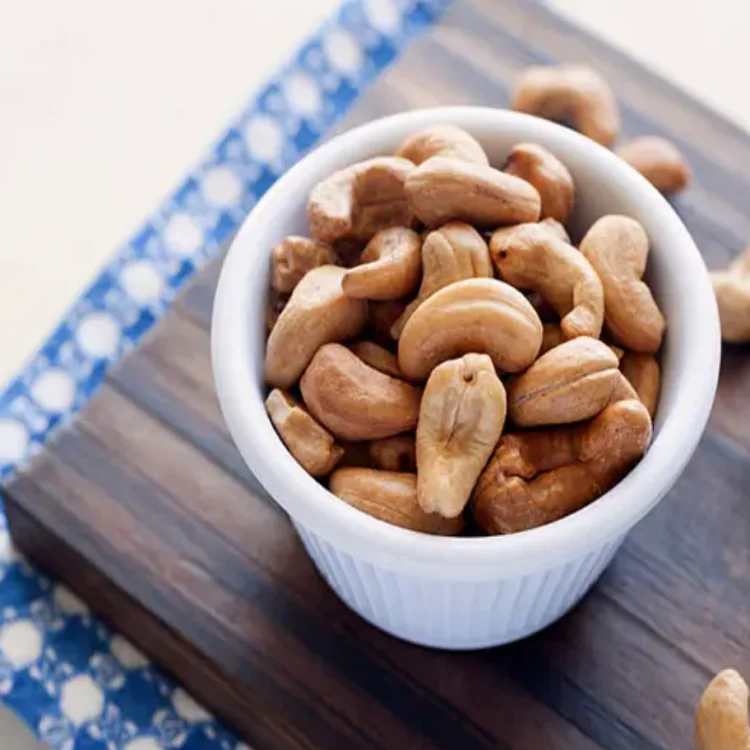 2022 Hot multi-style organically packaged cashews