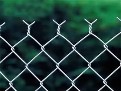 Low Price Galvanized Diamond Wire Mesh Fence 100ft 8ft Yclone Wire Mesh Pvc Black Vinyl Coated Chain Link Fence Roll