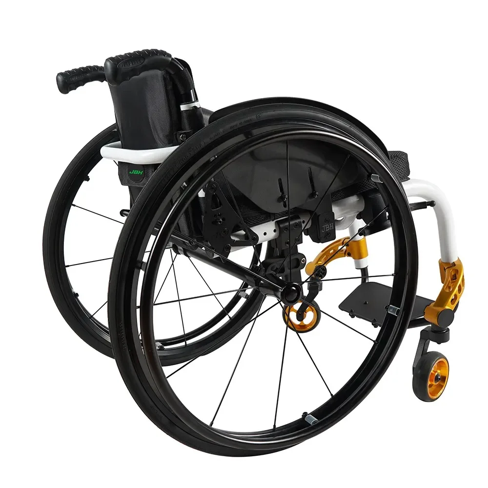 sports manual lightweight  wheelchair with adjustable height and 24 inch large wheels
