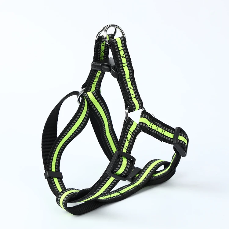 Pet Dog Seat Belt Leash Heavy Duty Dog Leash Collar Customizable