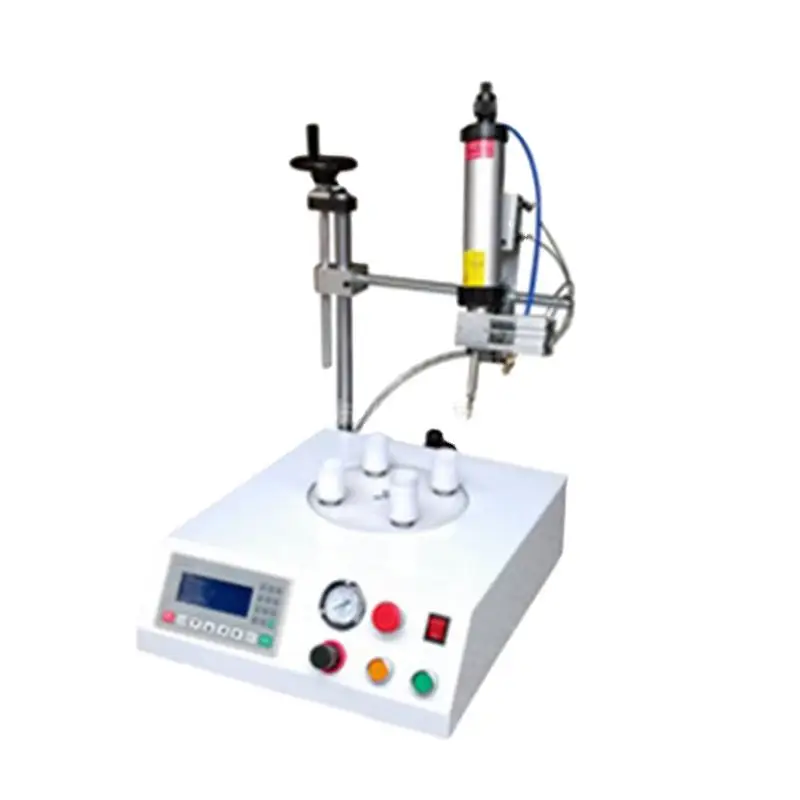 A bulb T bulb glue machine  led lamp dispensing machine  guling machine