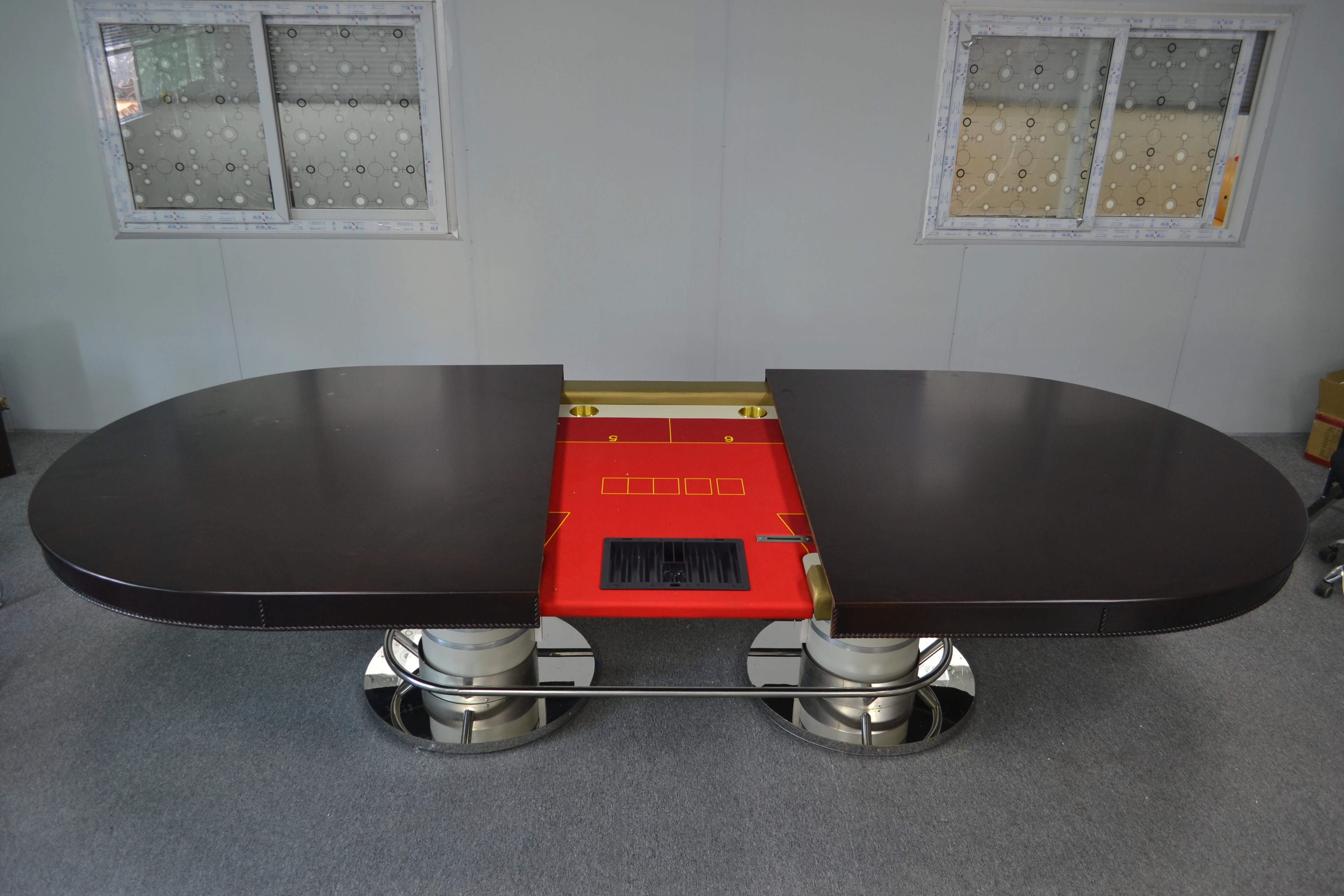 Professional Casino Gambling Table 10 Person With LED Light Gambling Custom Blackjack Baccarat Poker Table